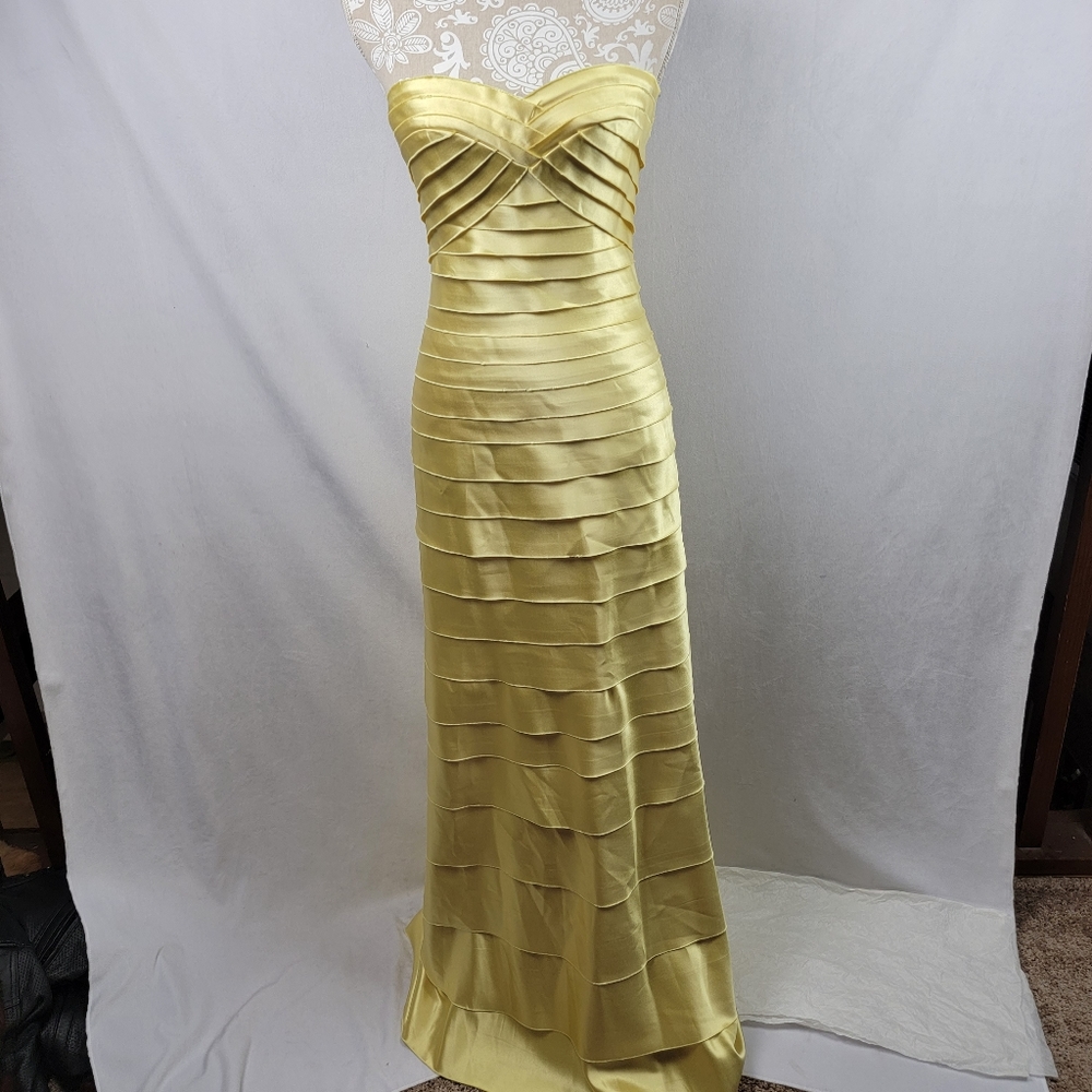 BCBGMAXAZRIA butter yellow satin sweetheart layered Strapless dress